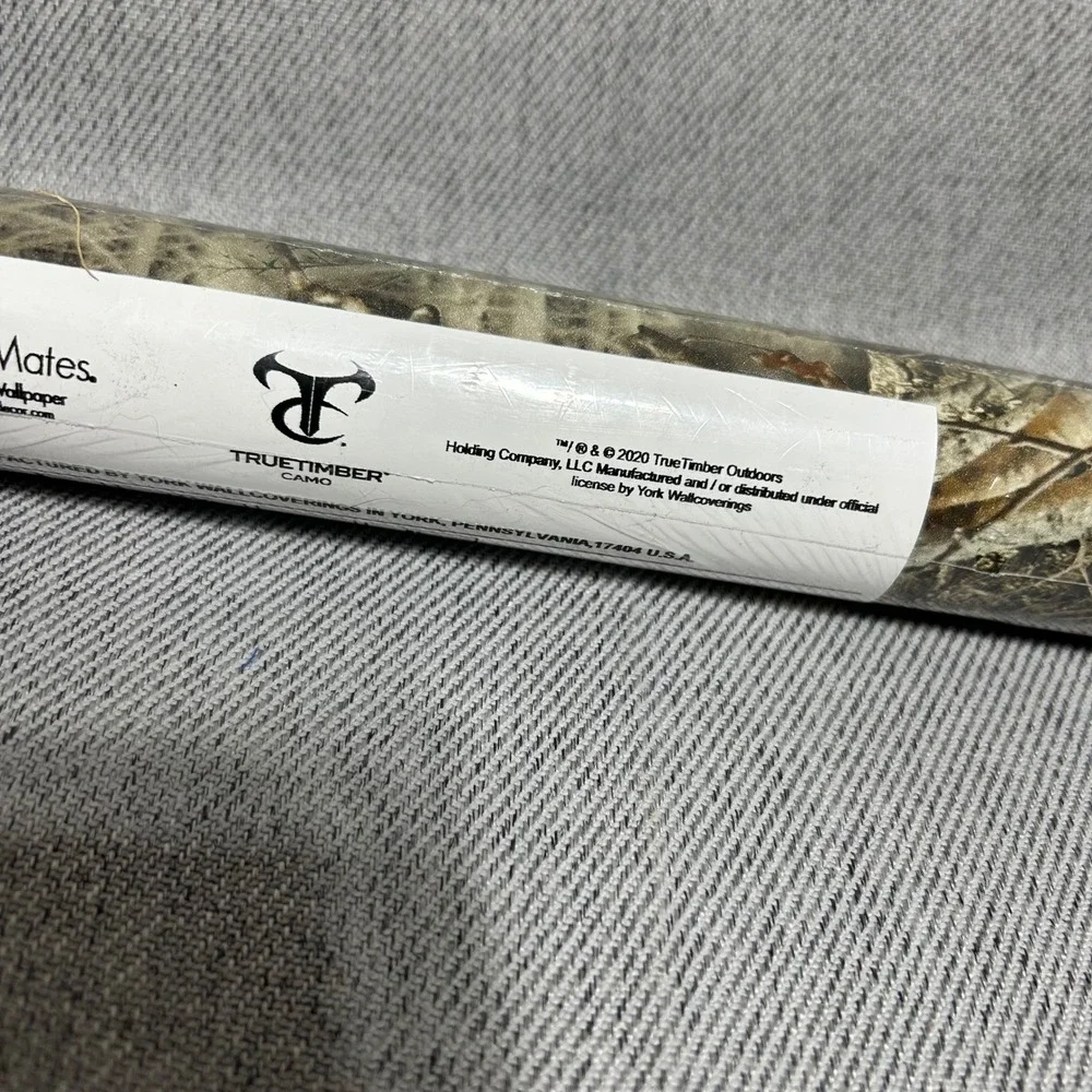 RoomMates Wallpaper TrueTimber Camo Green Peel & Stick RMK11081WP 28.19 SQ FT